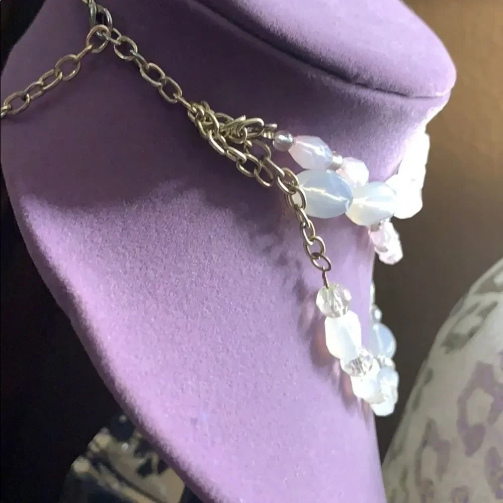 Beaded necklace‎
